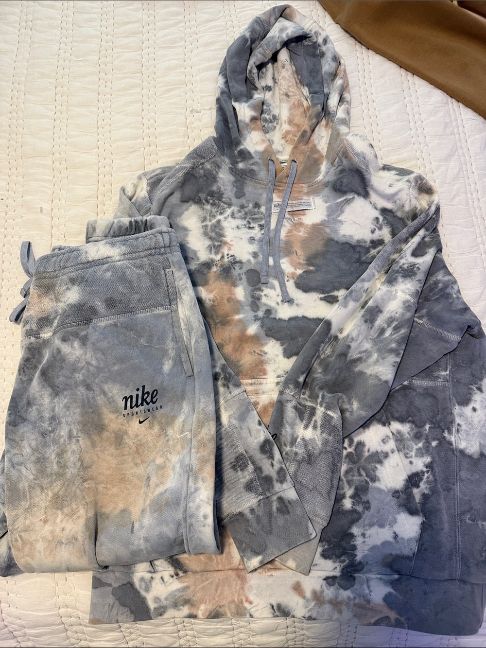 Nike Tie-Dye Hoodie and Sweatpants Set - Gray, White, Tan
